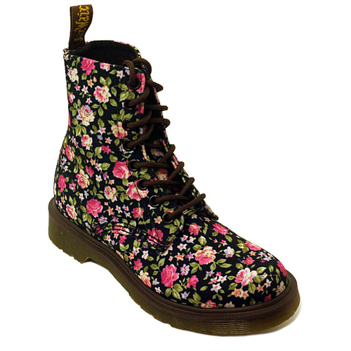 Page 8 Eye - Dr Martens