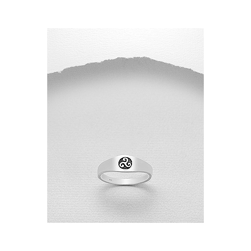 Koru Trinity Ring
