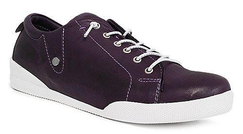 where are rilassare shoes made