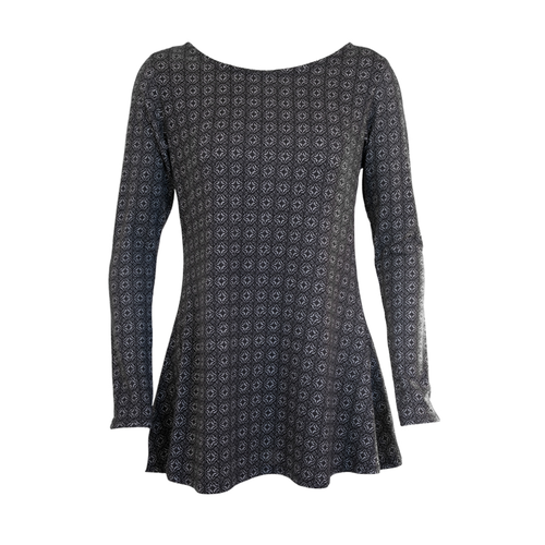 Shira Curvy Top
