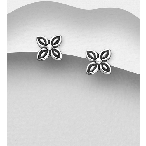 Flower Studs